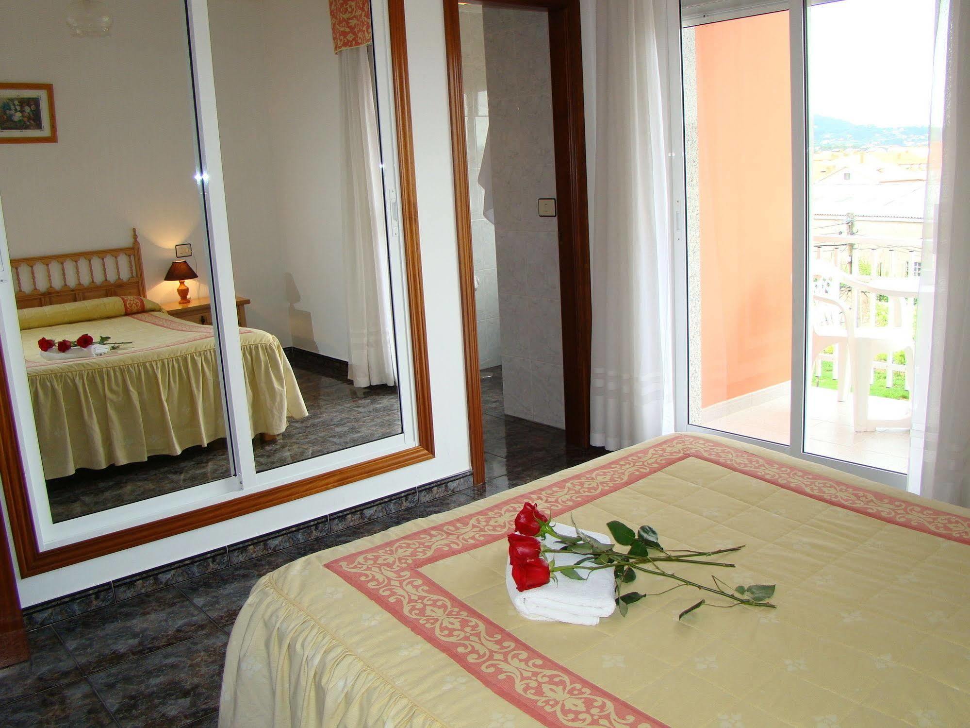 Hostal San Roque Portonovo Eksteriør billede