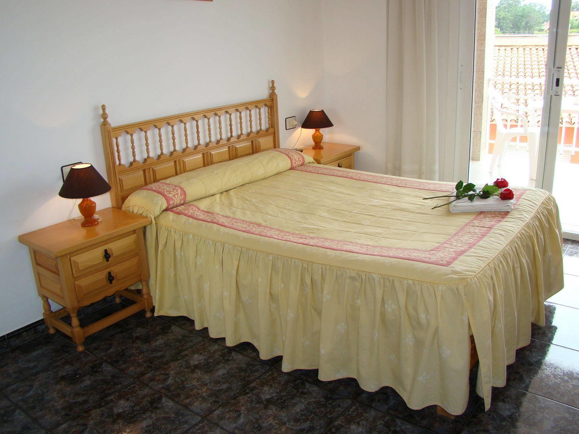 Hostal San Roque Portonovo Eksteriør billede