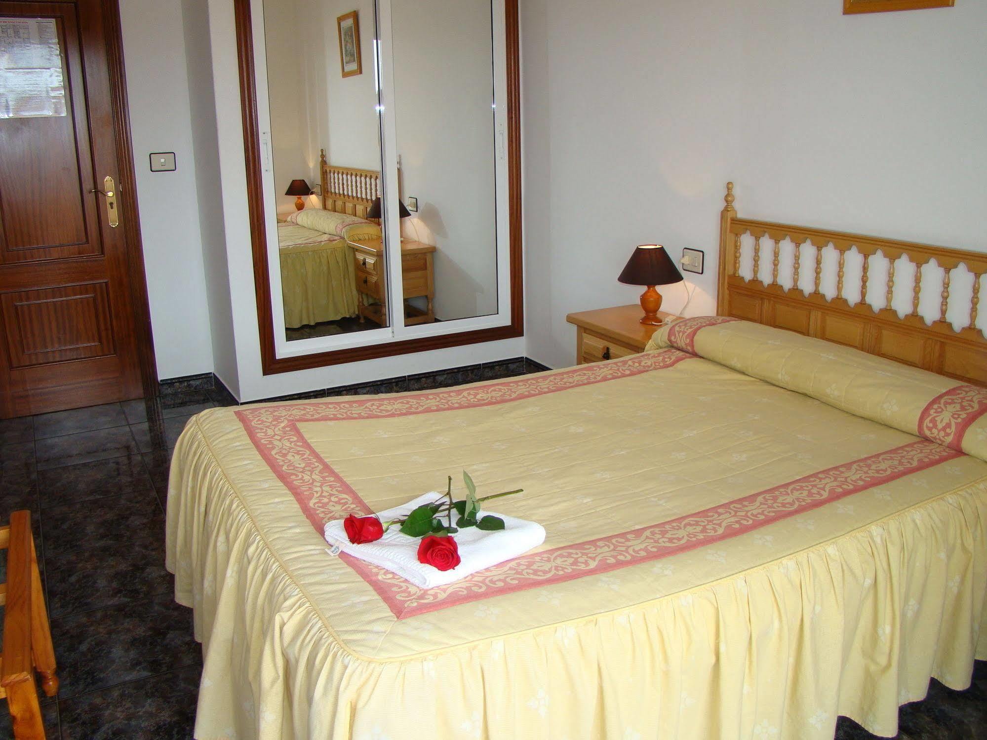 Hostal San Roque Portonovo Eksteriør billede